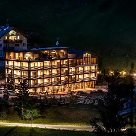 Alcialc Hotel 3*